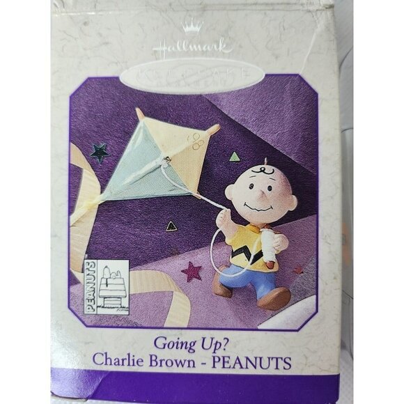 VINTAGE Hallmark Keepsake Spring Ornament Going Up Charlie Brown Peanuts 1998 - Picture 3 of 6